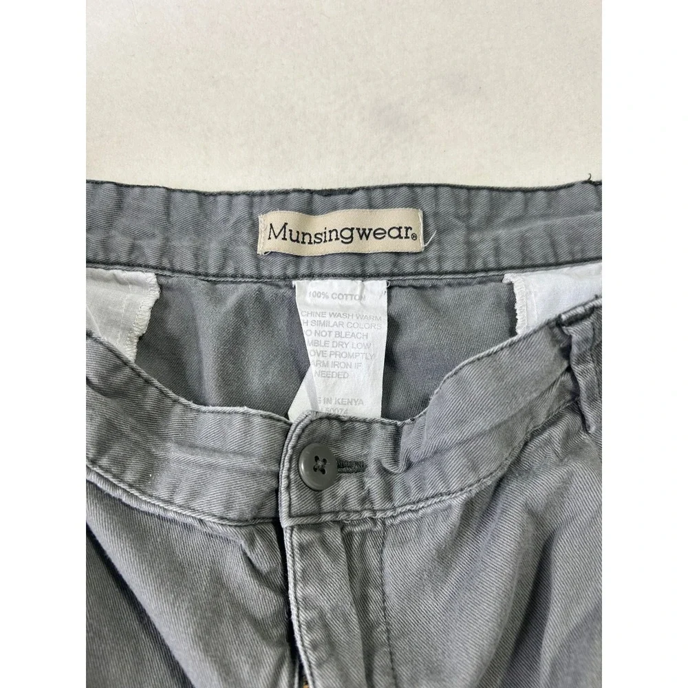 Munsingwear Mens Cargo Shorts‎ Gray Cotton Pleated Elastic Waist Size 36 GS93